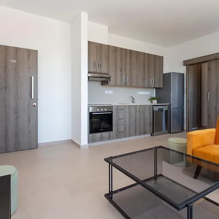 Appartamento Bluestar Limisso