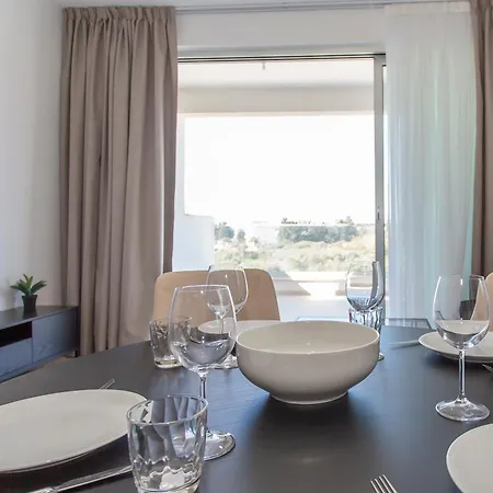 Bluestar Apartment *