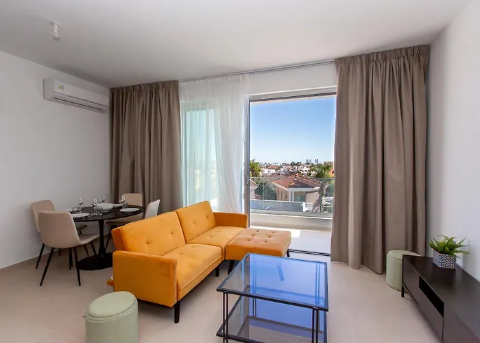 Bluestar Apartment *